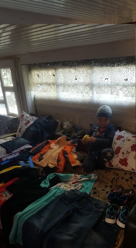 Georgica un copil istet crescut de bunica 3.jpg