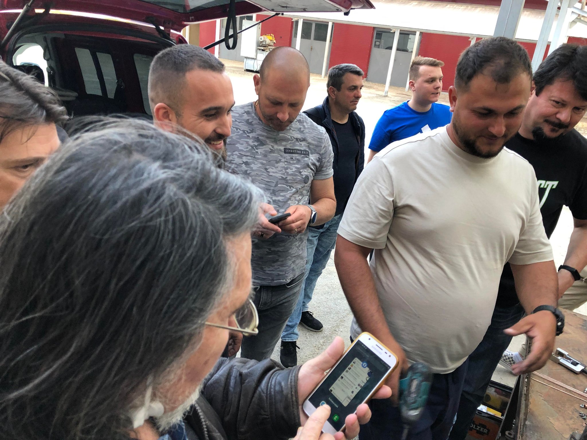 Alberto porneste aerul conditionat.jpg