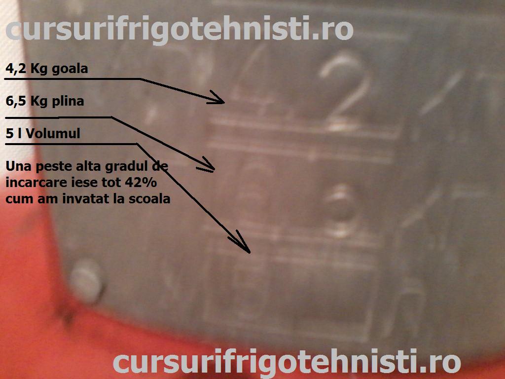 P29-05-15_18.30 (Custom).jpg