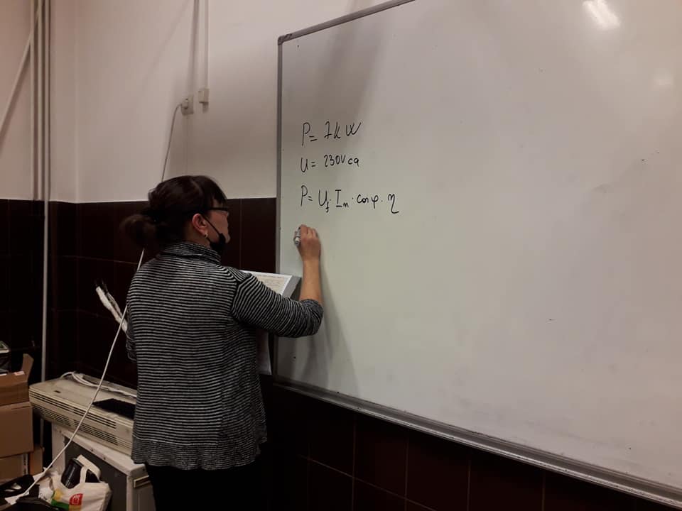 curent nominal motor 7KW.jpg