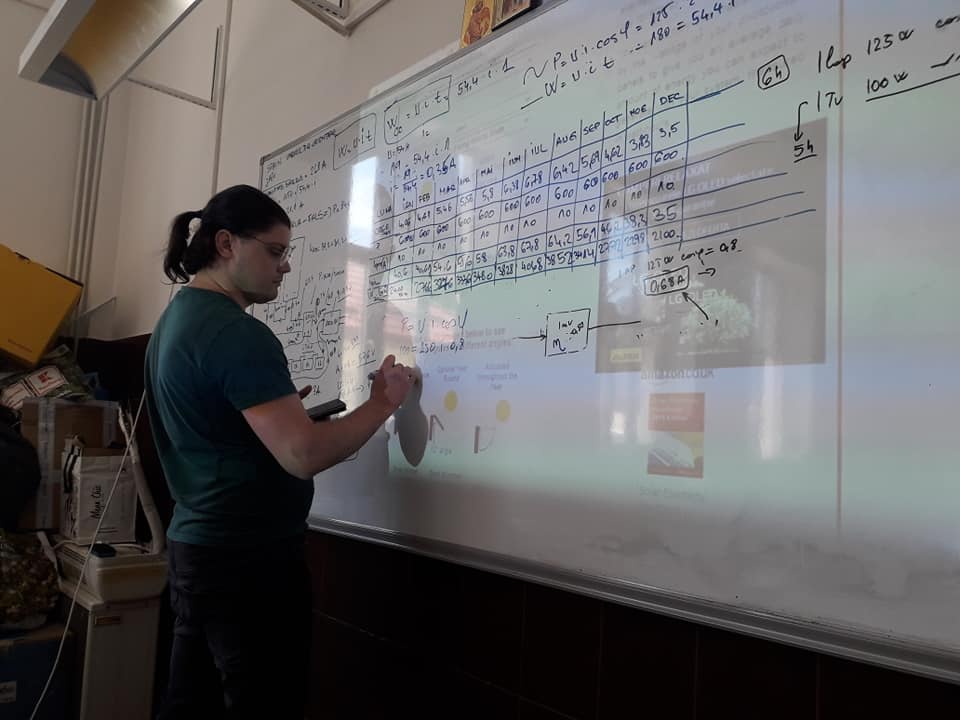 sistem fotovoltaic calcul.jpg